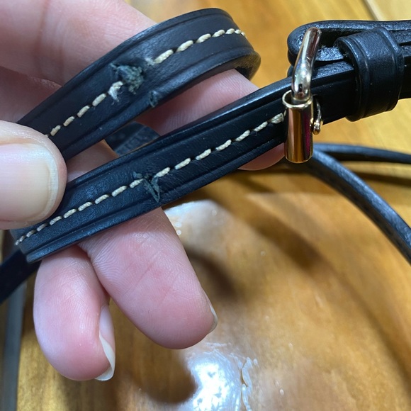 Dooney and Bourke small crossbody - Picture 6 of 6